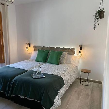 Habitacion L'Elefant En Casa Cami De Les Aiguees Monistrol De Montserrat 외부 사진